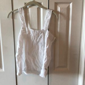 Cute lightweight aerie tank top never worn